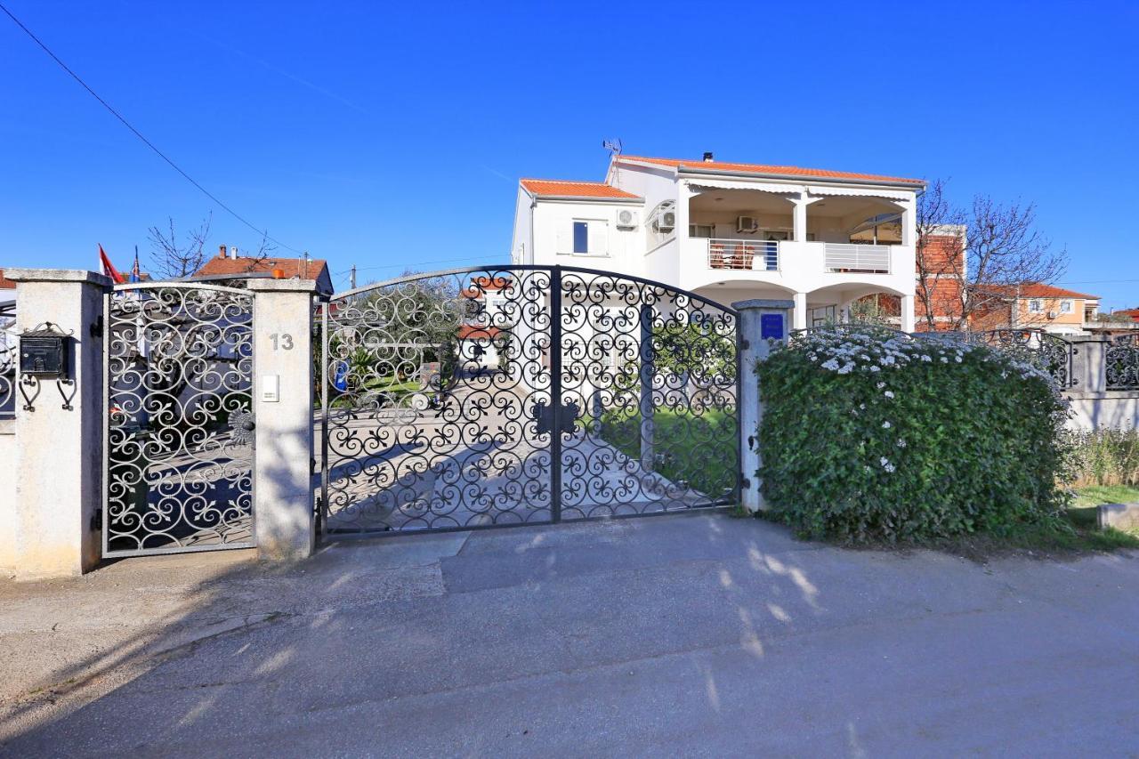 Hacienda Mia With Pool,Bbq,Free Parking Villa Zadar Dış mekan fotoğraf