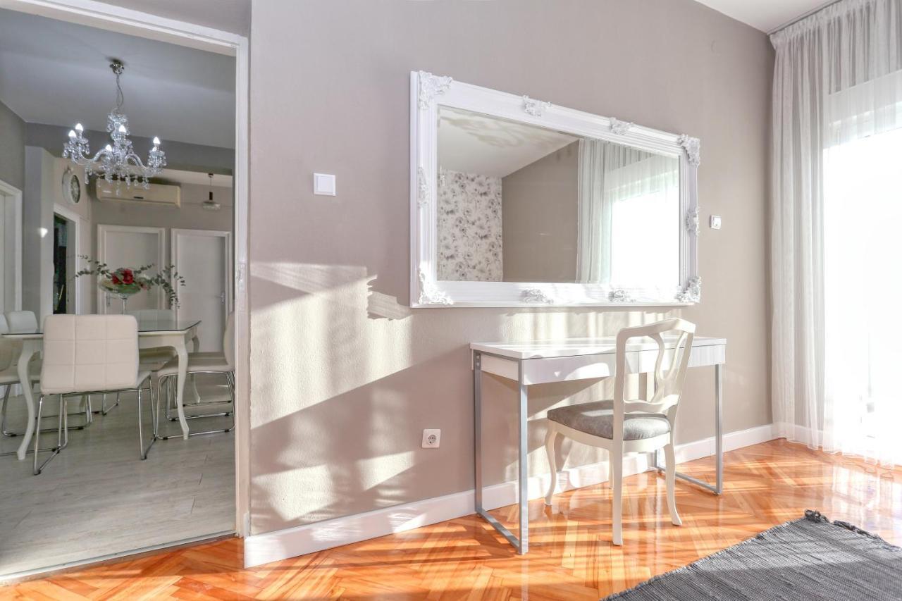 Hacienda Mia With Pool,Bbq,Free Parking Villa Zadar Dış mekan fotoğraf